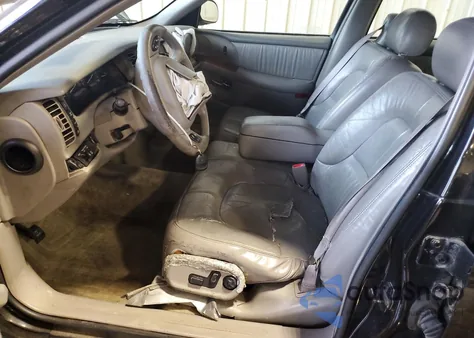 2000 Buick Park Avenue from USA, damaged, VIN 1G4CW54K1Y4296201